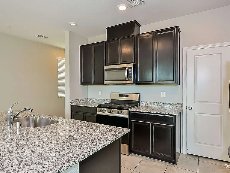 1630 Crisp Pear Ct — Photo 4