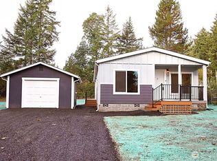 50 E Lookout Ct, Grapeview, WA 98546