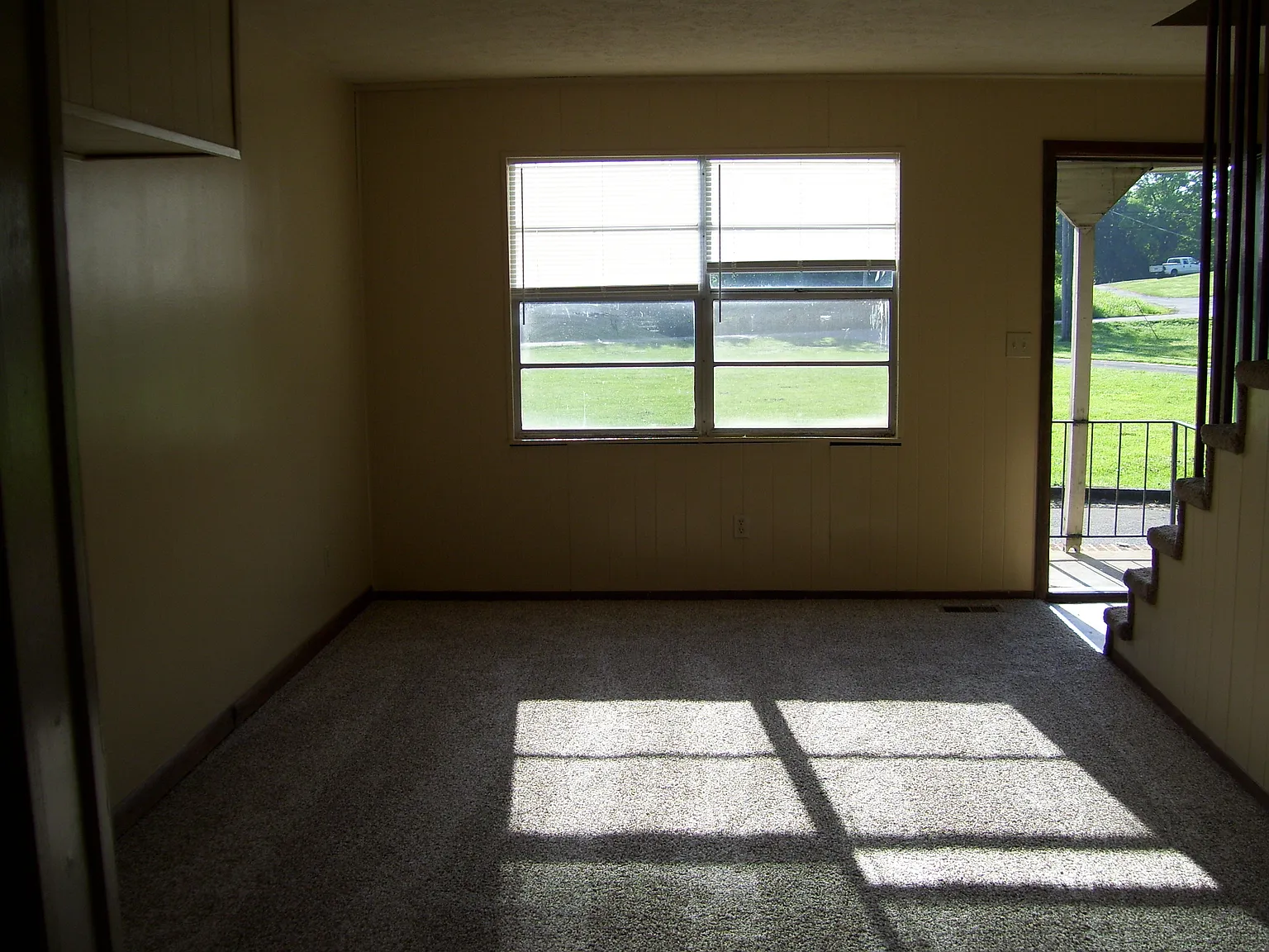 2 bed, 850 sqft, $1,100 — Photo 4