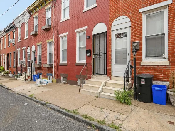 810 Livingston St, Philadelphia, PA 19125