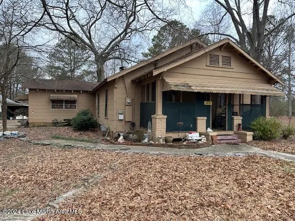 761 Tillman Ave, Anniston, AL 36201