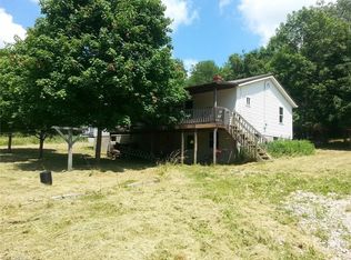 19100 Fogle Rd, Salesville, OH 43778