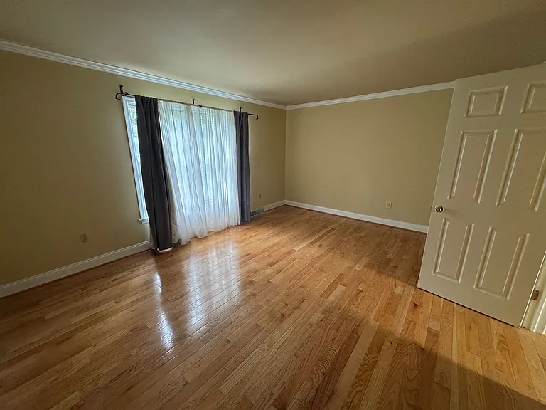 102 Ravenwood Pl — Photo 23