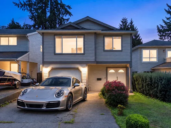 3638 Maginnis Ave, North Vancouver, BC V7K 2L6