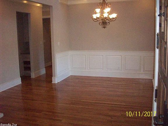 5th image of 1 Oakwood Dr