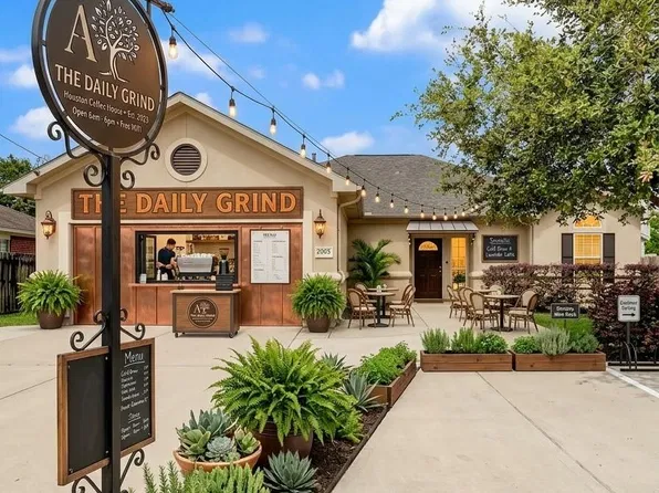 6719 Radcliffe St, Houston, TX 77091