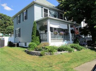 1121 Oak St, Connellsville, PA 15425