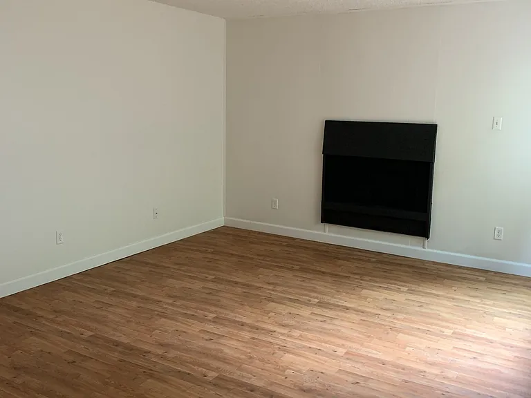 17770 Webster Rd #13 — Photo 8