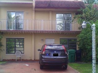 11261 SW 33 Circle Pl, Miami, FL 33165