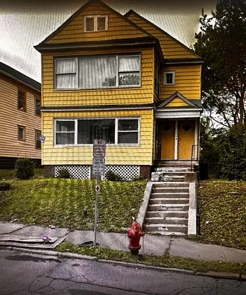 404 Six Westmoreland Ave #4 — Photo 1