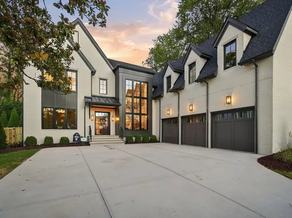 5042 Langley Cir, Raleigh, NC 27609