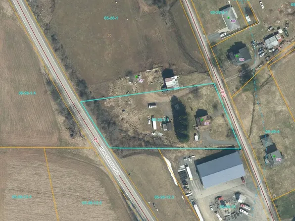 121 Main St, Eglon, WV 26716