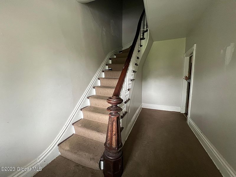 5th image of 2324 17th Street