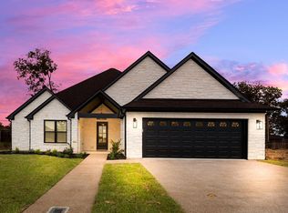 13030 Rainier Dr, Woodway, TX 76712