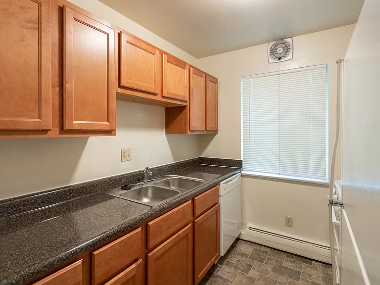Colonial Ridge — Photo 86