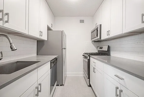 Rented by Zumper Inc | media 11