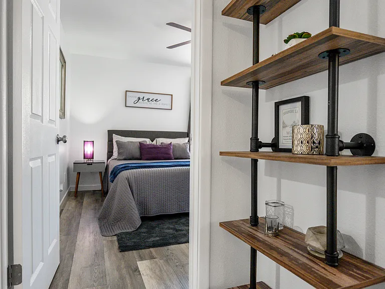 1502 W Shangri La Rd #2 — Photo 22
