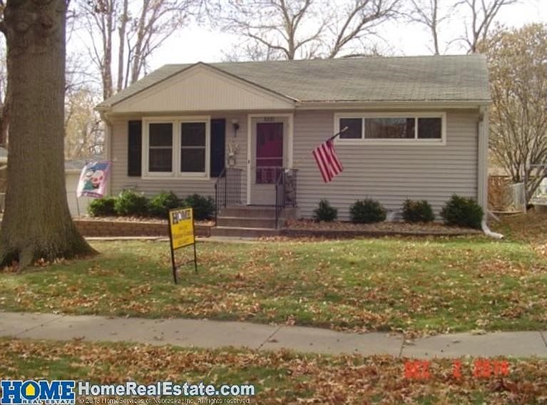 1st image of 2221 S 58th St