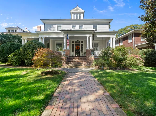 127 W Park Dr, Raleigh, NC 27605