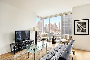 Rented by Brown Harris Stevens