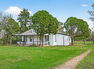 8421 Altimore Rd, Needville, TX 77461