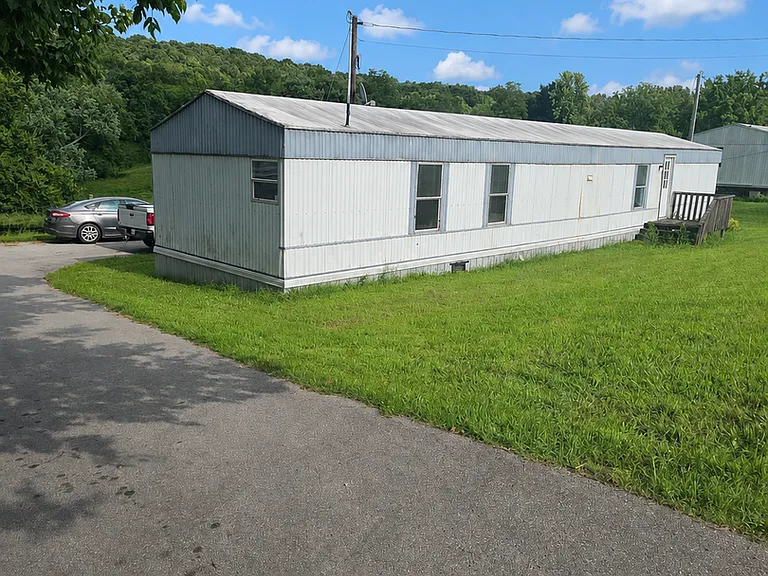 1433 Hickory Valley Rd — Photo 8