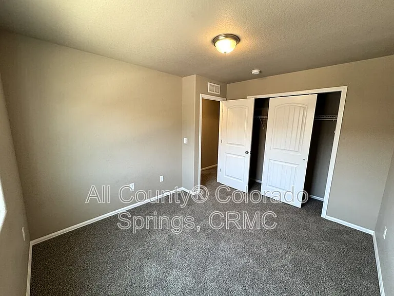 7622 Jack Pine Grv — Photo 11
