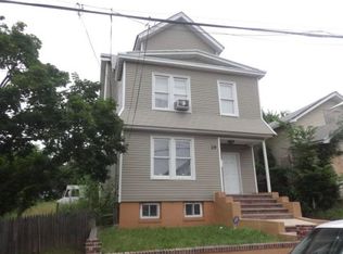29 Huntington Ter, Newark, NJ 07112