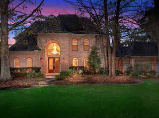 90 Northgate Dr, Spring, TX 77380