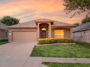 8255 Clark Springs Dr, Dallas, TX 75236