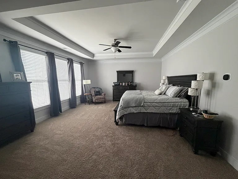 139 Manchester Ln — Photo 6