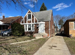 17380 Runyon St, Detroit, MI 48234