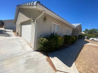 17605 Ranchero Rd, Hesperia, CA 92345