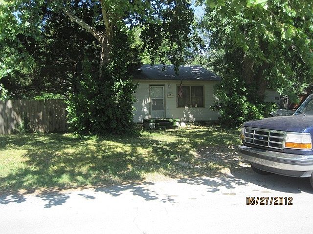 2nd image of 5720 S Rockford Ave