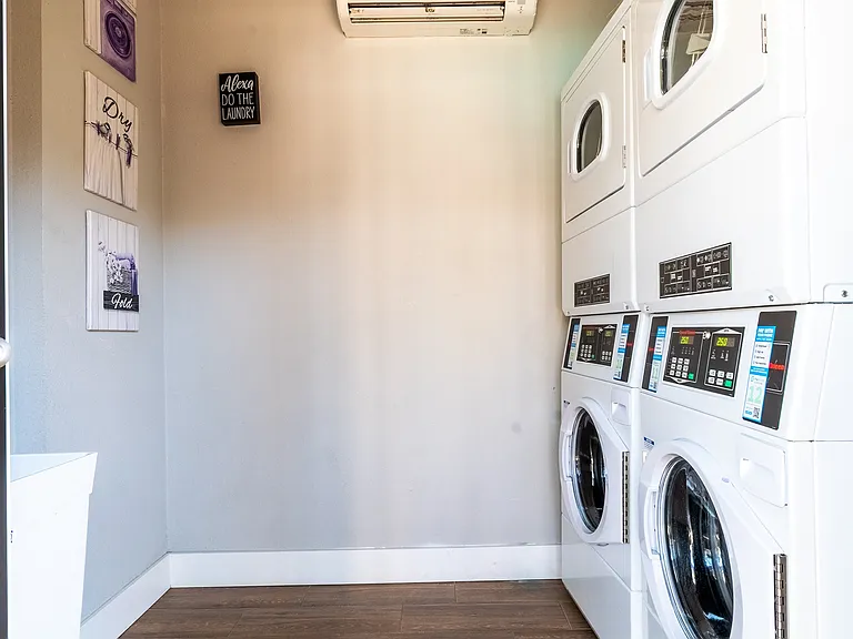 Mandarin Bay Apartments - Laundry Facility