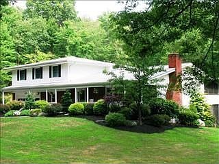 1st image of 8 Dogwood Trl