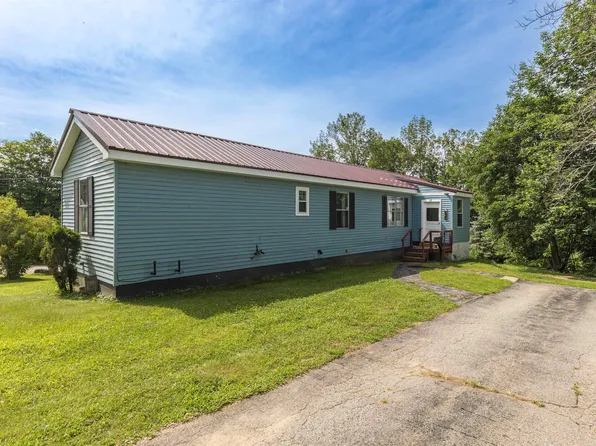 39 Mount Vernon Street, Farmington, NH 03835