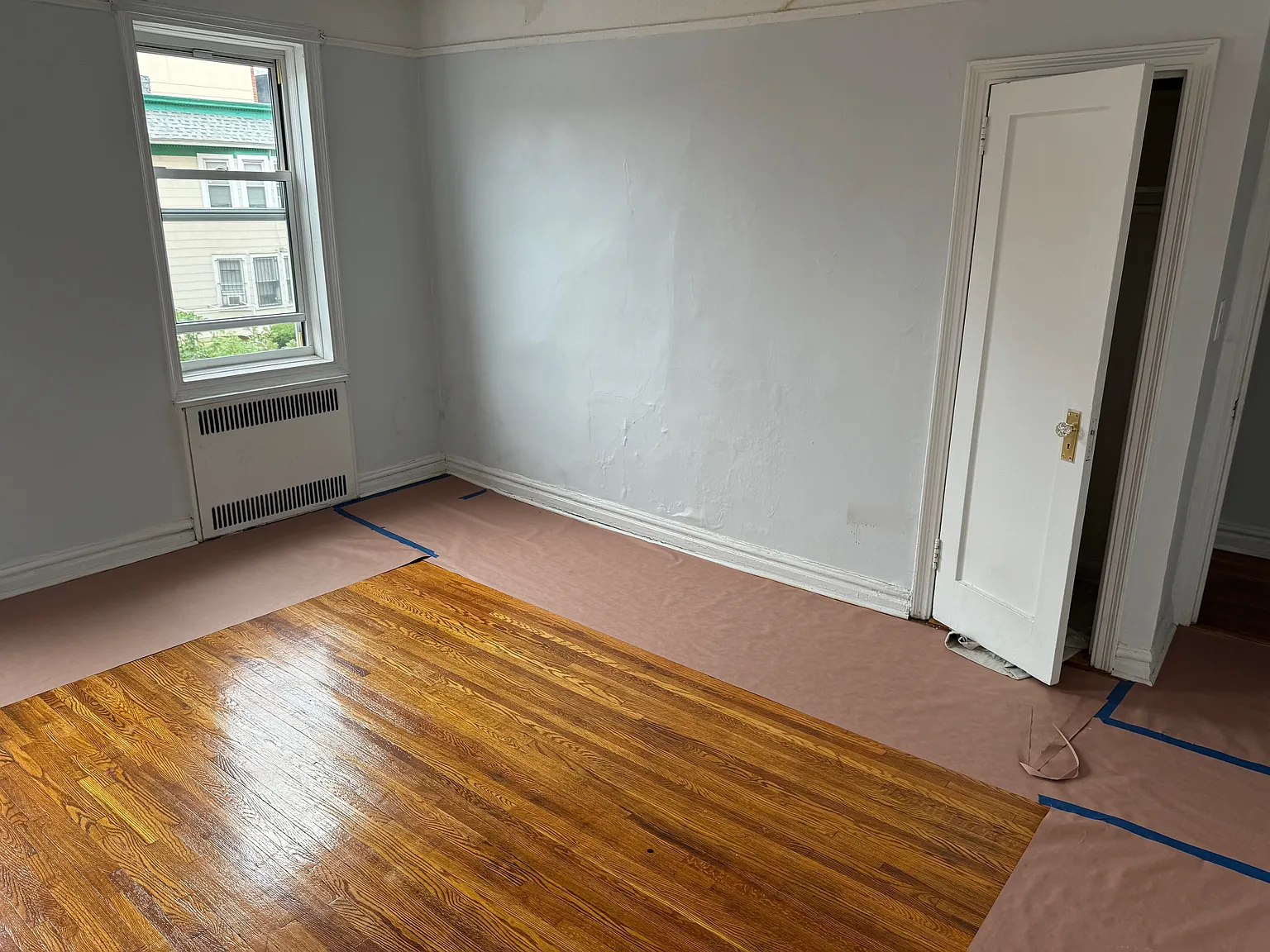 4011 Kings Highway — Photo 3
