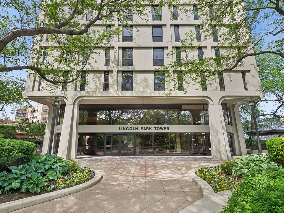 1st image of 1960 N Lincoln Park West Ave #1206