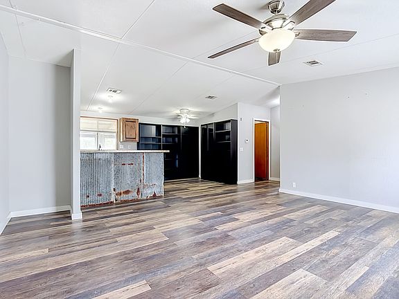 5th image of 4465 Cypress Dr