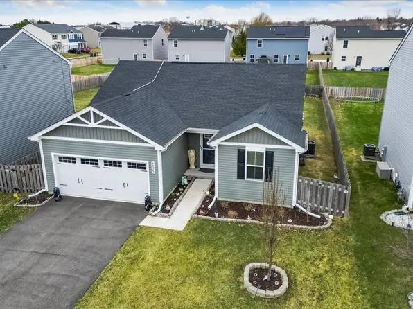 205 N Buckeye St, Waterman, IL 60556