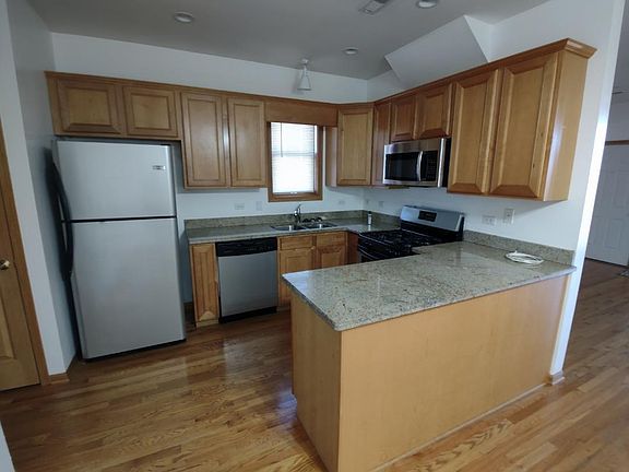 3rd image of 6408 S Central Ave #3