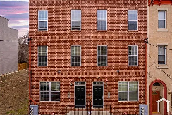 697 W Berks St #1 — Photo 10