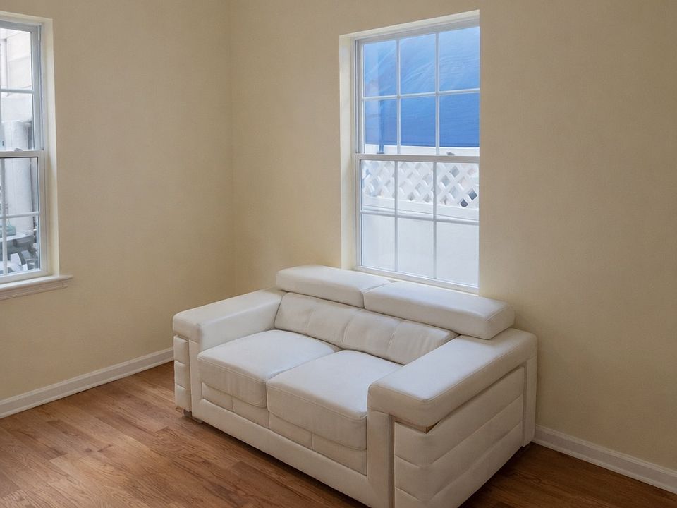 2nd image of 613 22nd St Floor 1