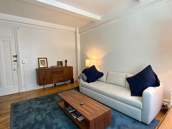2nd image of 170 W 74th St #209W