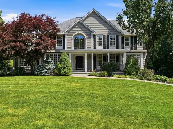 5 Sherwood Road, Windham, NH 03087