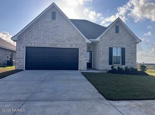 303 Stover St, Youngsville, LA 70592