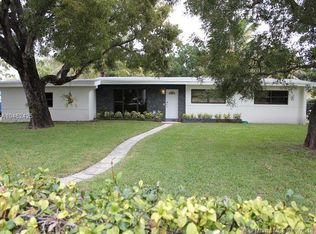 13575 SW 77th Ave, Pinecrest, FL 33156