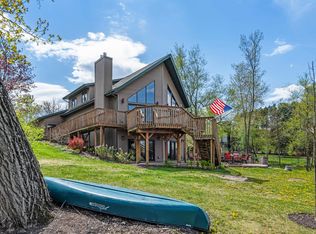 W5542 Oxbow Trl, Princeton, WI 54968