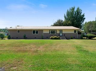 254 E Girard Ave, Cedartown, GA 30125